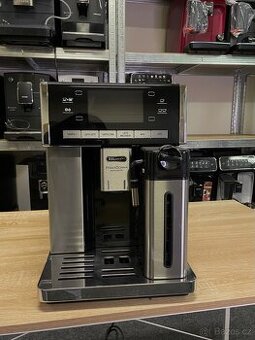 Kávovar DeLonghi PrimaDonna Exclusive