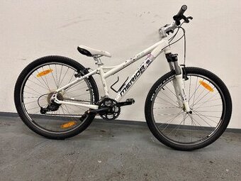 Merida Juliet 300 velikost 26 s páčkovým řazením