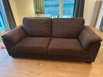 Hnědá sedačka ikea