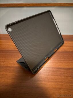 📱 Nabízím k prodeji: Flipové pouzdro pro iPad 10.2