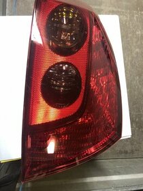 LZ světlo Peugeot 407