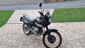 Honda dominator  nx 650