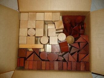 Dřevěné kostky dvoubarevné