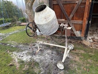 Stavební míchačka