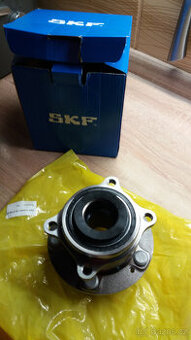 NOVÉ LOŽISKO-předního kola