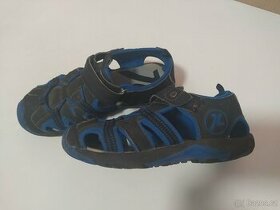 Letní sandály, vel. 33