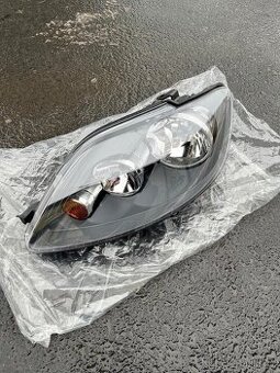 VW GOLF PLUS - R.V. 01/2005-3/2009 LEVÉ přední světlo H7+H7