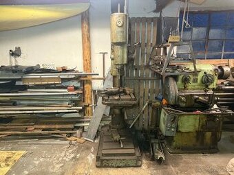 Velká stojanová vrtačka Kazanlik BK-32