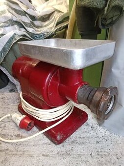 Mlýnek na maso Vlček