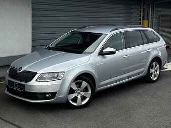 1.4tsi 103kw, 141000km, ELEGANCE, Xenon, Navi, PDC