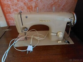 Sici stroj MINERVA - skrinkovy viz foto