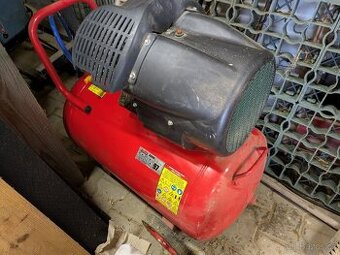Prodám Kompresor Hecht 2355