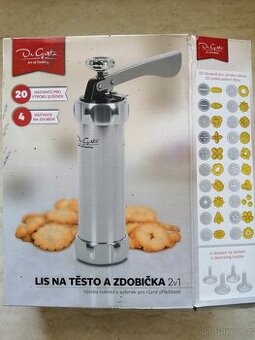 Lis na těsto a zdobička De Gusto