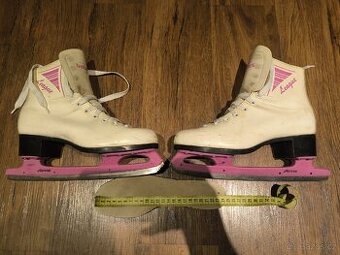 Dámské brusle 24