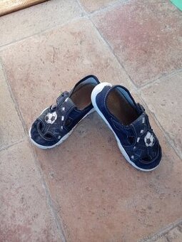 Zpět na výpis Přezůvky do školky vel.27 bačkůrky, papuče