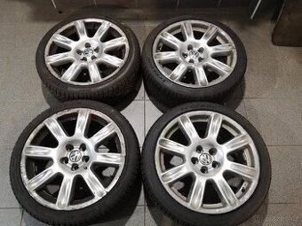 Vw Polo Gti, Fabia Rs alu BBS + celoroční 215/40/17.