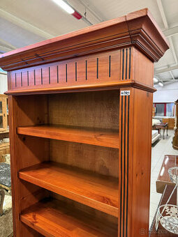 Dřevěné knihovny -10kusů