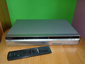 DVD rekordér SONY RDR-HXD 870 -- 160 GB HDD - USB - HDMI
