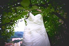 svatební šaty - 1