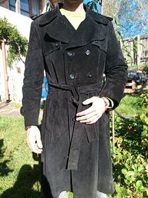 Černý dlouhý kožený kabát