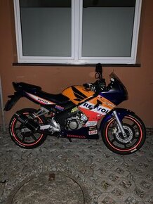Honda cbr 125r