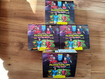 Fotbalové kartičky Adrenalyn FIFA 365 2025 - booster box