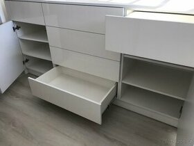 Komoda bílý lesk nová dělaná na zakazku