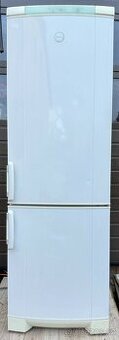 Lednice s mrazákem Electrolux ERB 3022