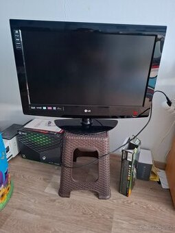 LG 3000