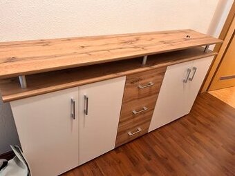 Komoda - délka 180 cm