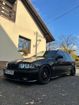 BMW E36 Touring, individual, 323i, m-paket.