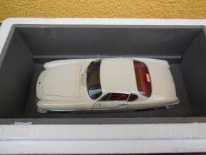 Volvo P1800S - 1/18