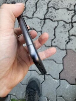 Google pixel 8a