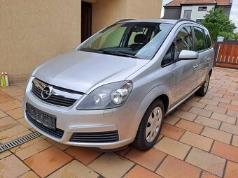 Opel Zafira 1.8 Ecotec 7 míst Nová STK