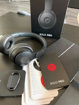 Beats Solo Pro - 1