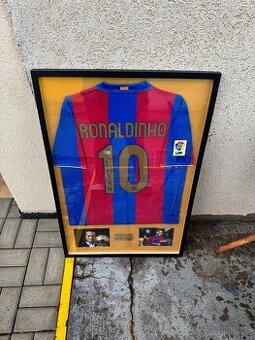 Podepsaný dres Ronaldinho