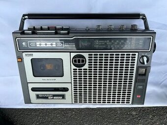 radiomagnetofon Sharp