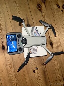 Dji mini 3 dron