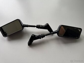 Sportovní zpětná zrcátka na moto
