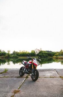 Ducati hypermotard 950 SP