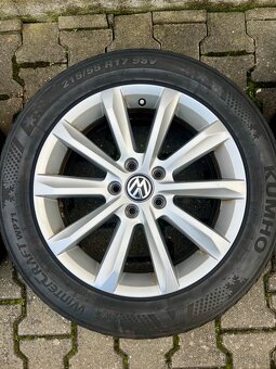 VW Passat originál disky R17 "Helsinki" zimní sada