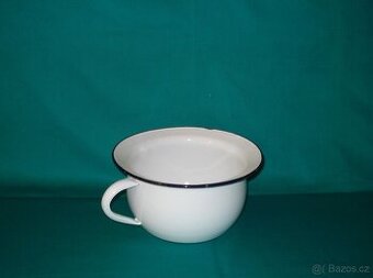 Starý smaltovaný nočník