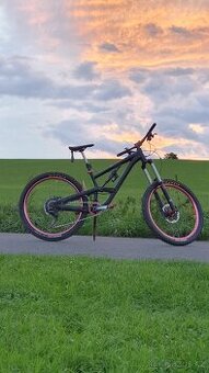 Celoodpružené kolo Scott voltage fr730 custom