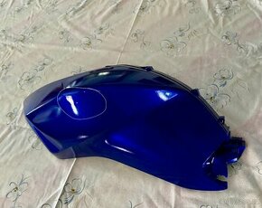 Yamaha yzf r 125 RE06 2008-2013 levý kryt nádrže nová Barva