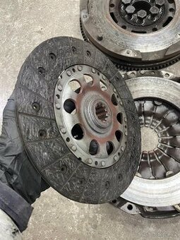 BMW E36 spojka 230mm 240mm + setrváky