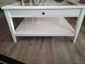 Konferenční stolek ikea liatorp