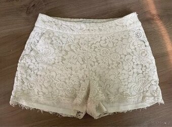 Dámské krajkové kraťasy
