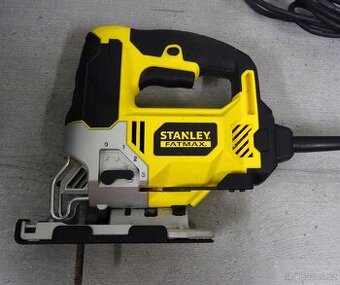 Přímočará pila Stanley