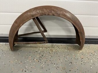 Blatník Jawa 550, pařez