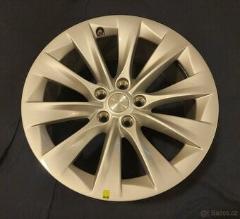ALU kola TESLA 5x120 R19 NOVÉ